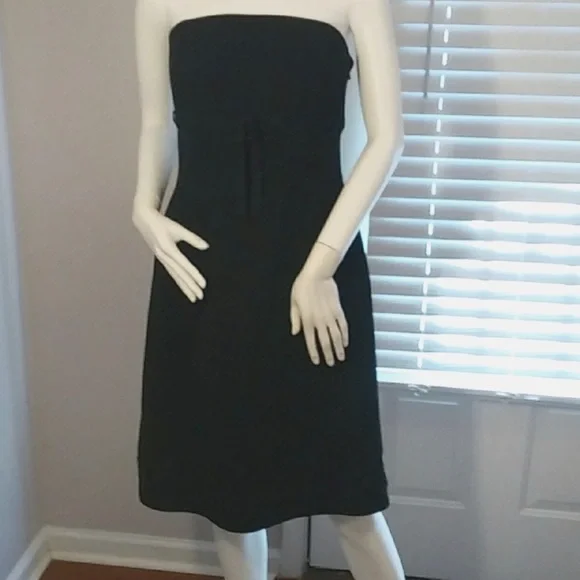 Liz Claiborne | Dresses | Liz Claiborne Strapless Cocktail Party Dress |  Poshmark